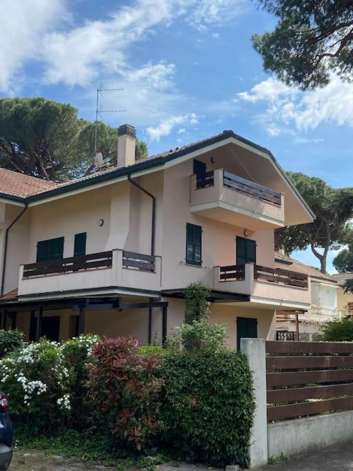 Residenza Verdi Milano Marittima Esterno foto