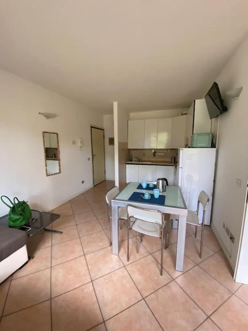 Residenza Verdi Milano Marittima Esterno foto