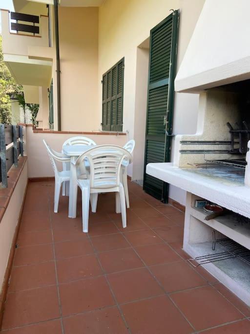 Residenza Verdi Milano Marittima Esterno foto